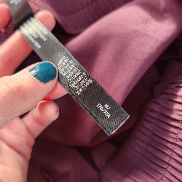 Victoria's Secret Sport Elastic Pull-On Windbreak Joggers Pants Purple Size M - Picture 9 of 9